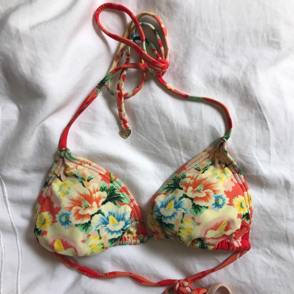 Wild fox Floral Bikini Top